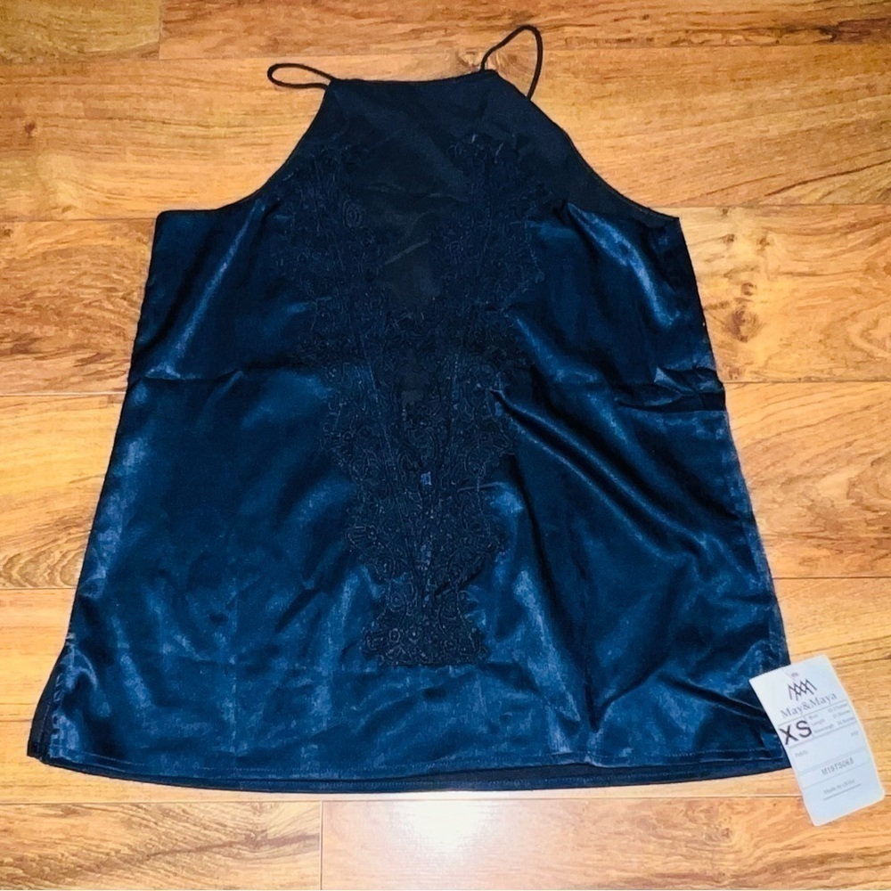 𝅺MAY & Maya Spaghetti Strap Top Small NWT